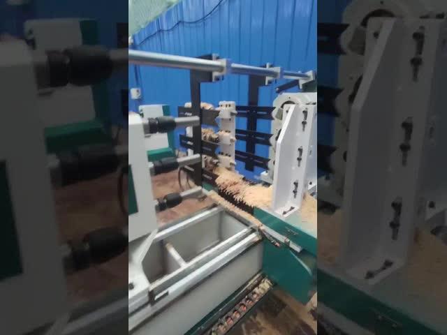 3 spindles CNC Wood Lathe